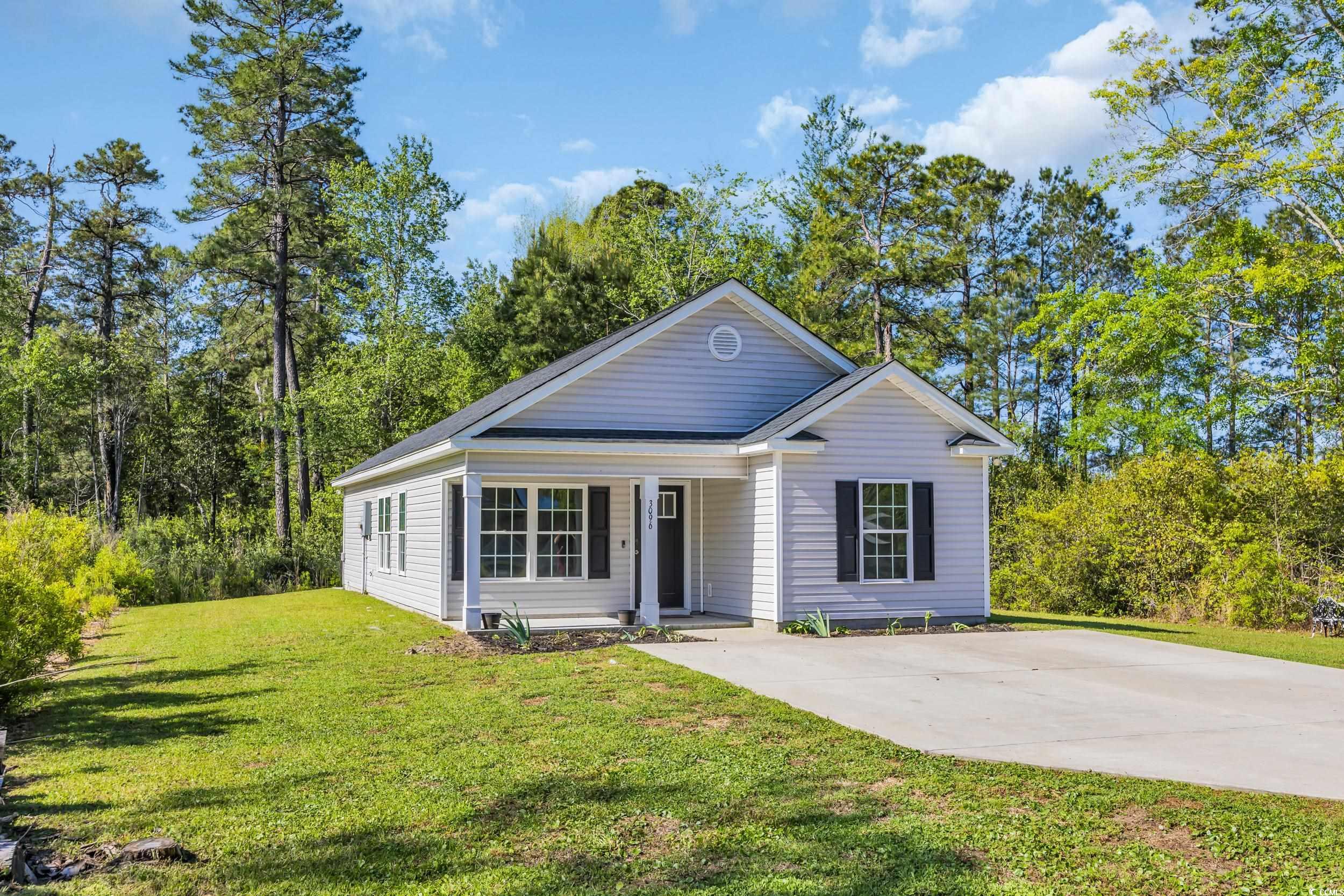 3096 Hugo Road Conway, SC 29527 - Photo 2 of 33