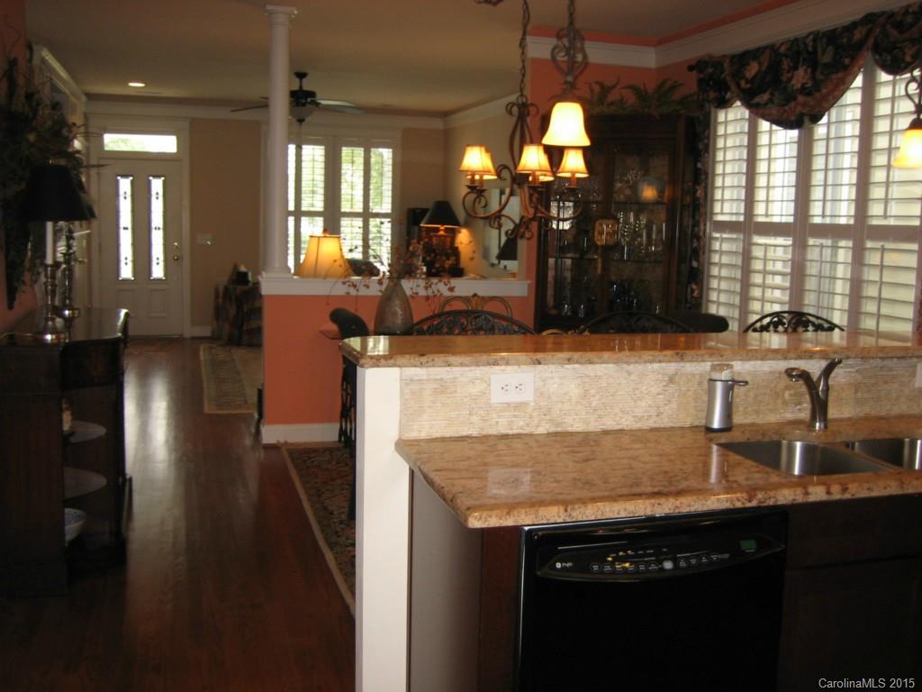 284 Bridges Farm Road Davidson, NC 28115 - Photo 9 of 24 Gallery Image 9