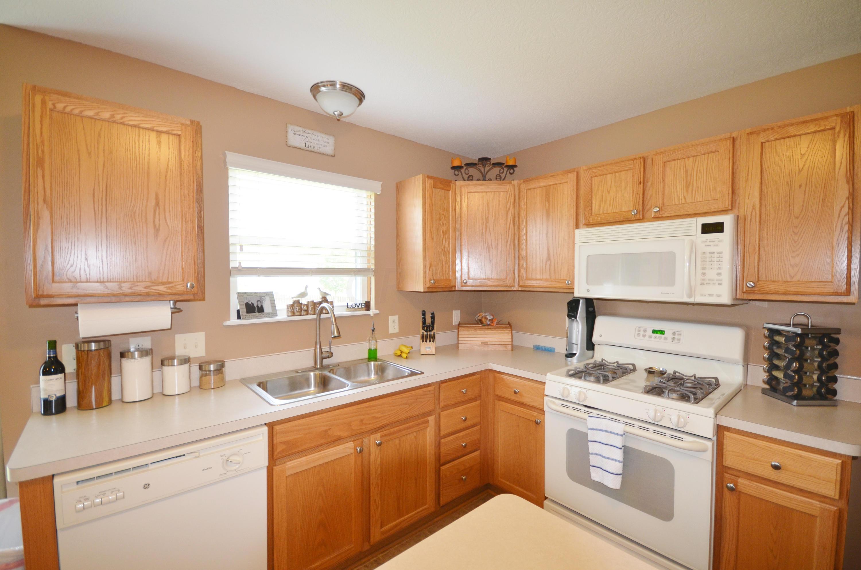 354 Shellbark Road Marysville, OH 43040 - Photo 10 of 49 Gallery Image 10