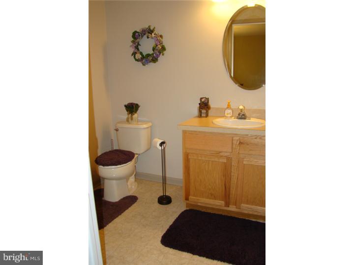 84 Threadleaf Terrace Burlington, NJ 08016 - Photo 13 of 21