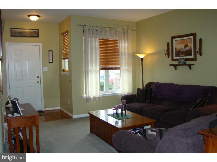 84 Threadleaf Terrace Burlington, NJ 08016 - Photo 3 of 21