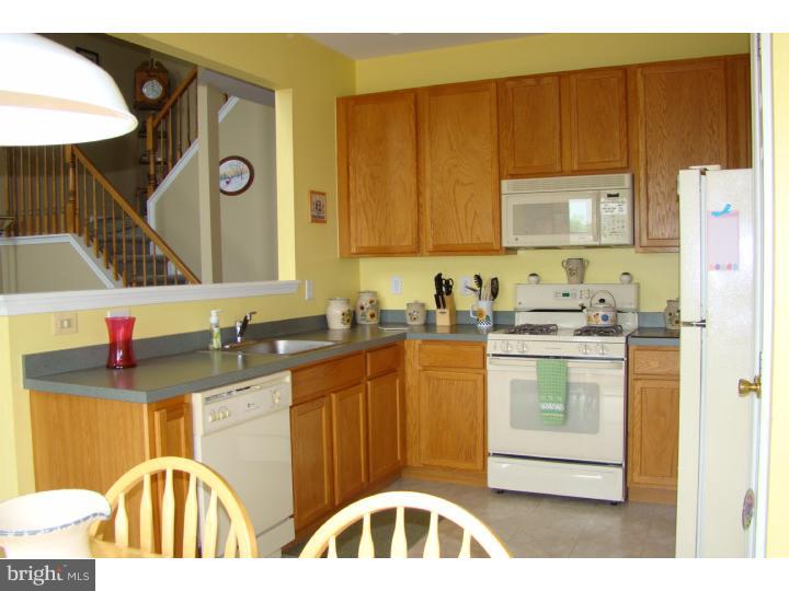 84 Threadleaf Terrace Burlington, NJ 08016 - Photo 7 of 21