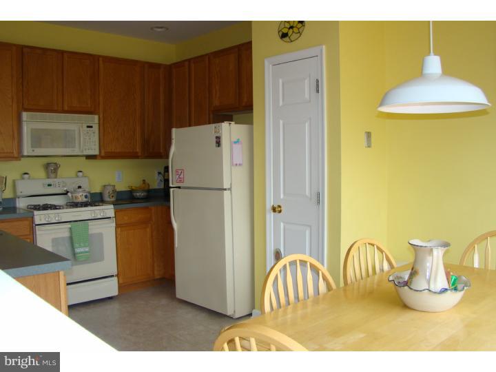 84 Threadleaf Terrace Burlington, NJ 08016 - Photo 8 of 21
