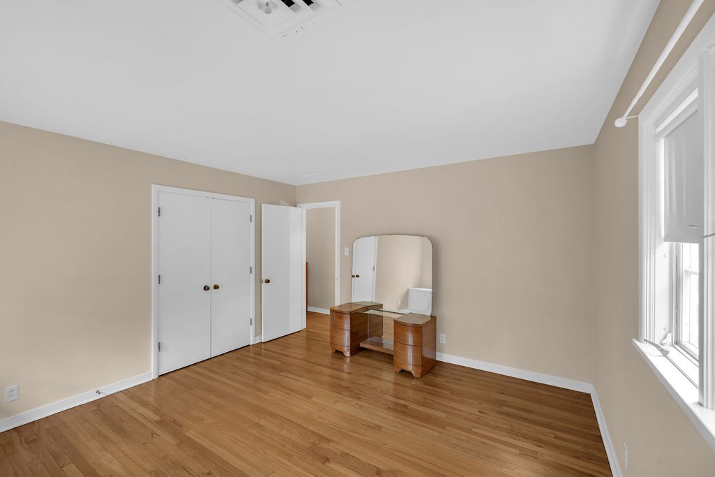 530 Powers Lane Decatur, IL 62522 - Photo 23 of 46