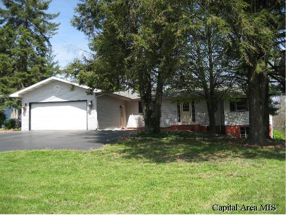 3007 Spaulding Orchard Road Springfield, IL 62711 - Photo 1 of 9