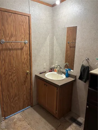 $640,000 | 13449 Highway J Conway Mo 65632, Conway, MO 65632