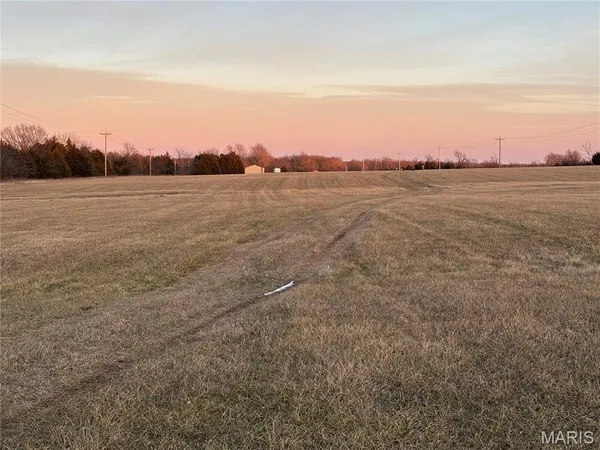 $640,000 | 13449 Highway J Conway Mo 65632, Conway, MO 65632