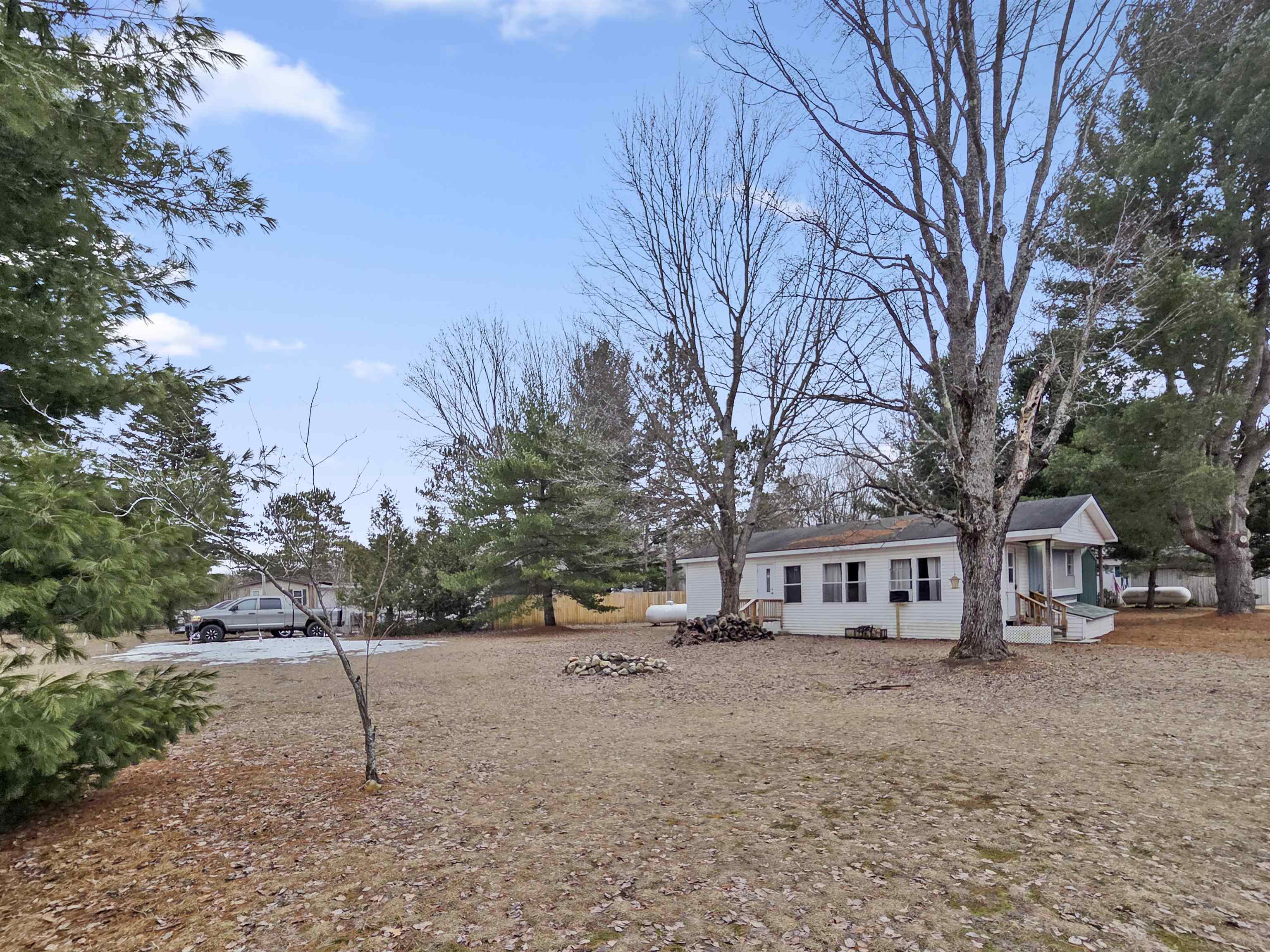 10733 Freeman Road Mesick, MI 49668 - Photo 26 of 28