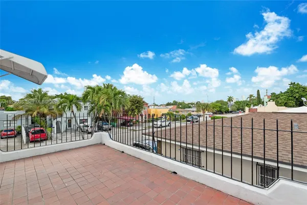$3,000 | 1736 Southwest 9th Street, Unit 1738, Miami, FL 33135