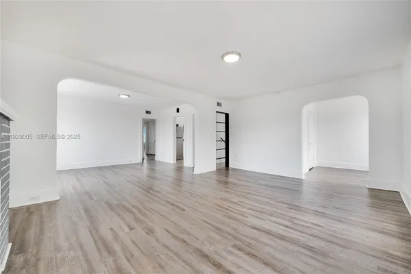 $3,000 | 1736 Southwest 9th Street, Unit 1738, Miami, FL 33135