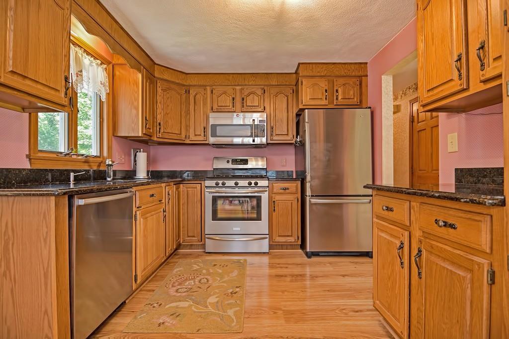 35 Poskus Street Stoughton, MA 02072 - Photo 4 of 40 Gallery Image 4