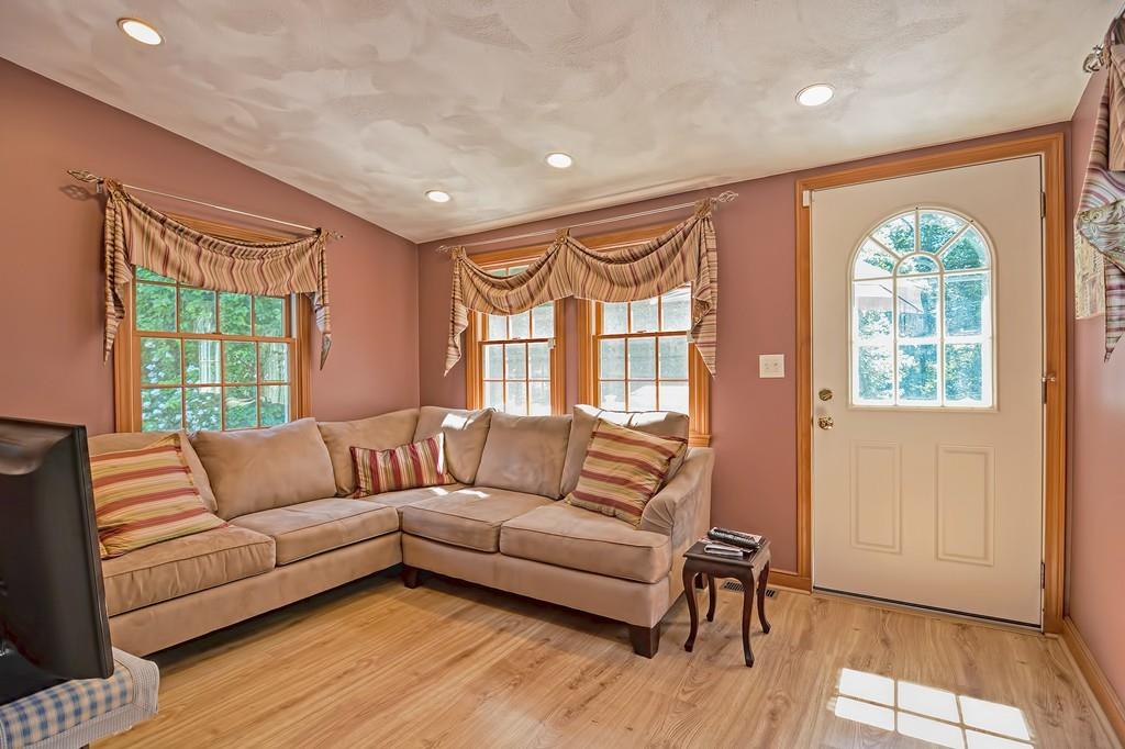 35 Poskus Street Stoughton, MA 02072 - Photo 10 of 40 Gallery Image 10
