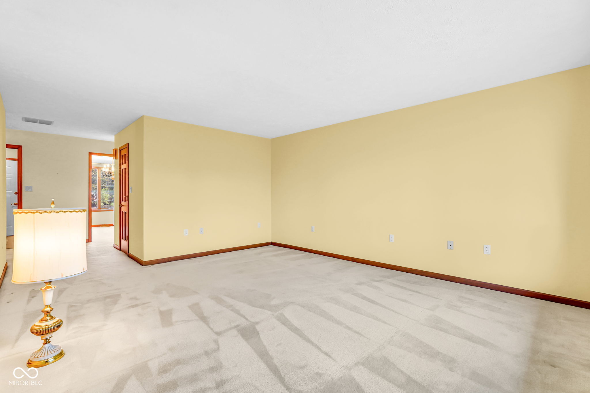 5697 RidgeHill Way Avon, IN 46123 - Photo 12 of 64