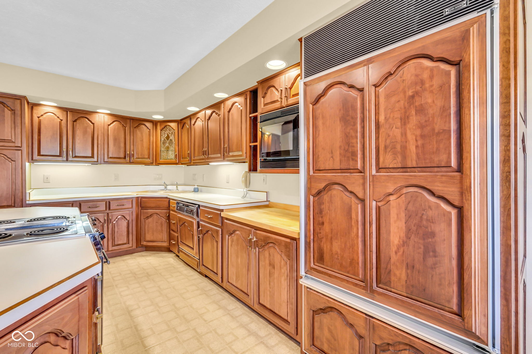 5697 RidgeHill Way Avon, IN 46123 - Photo 18 of 64