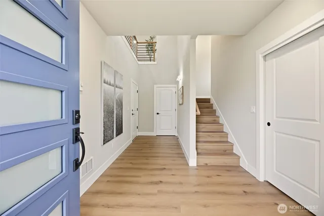 $1,498,000 | 329 North 103rd Street, Seattle, WA 98133