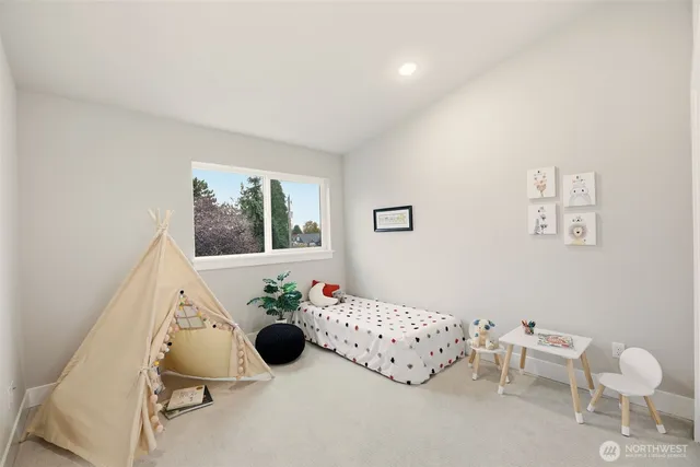 $1,498,000 | 329 North 103rd Street, Seattle, WA 98133