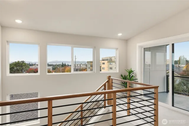 $1,498,000 | 329 North 103rd Street, Seattle, WA 98133