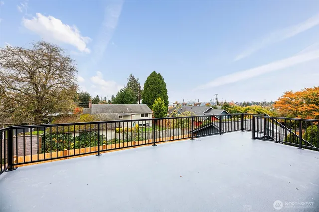 $1,498,000 | 329 North 103rd Street, Seattle, WA 98133