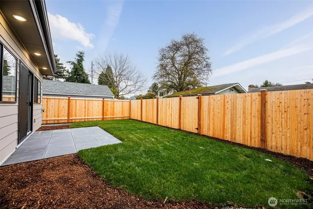 $1,498,000 | 329 North 103rd Street, Seattle, WA 98133