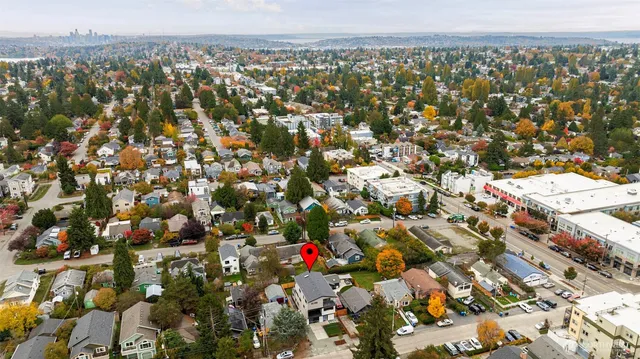 $1,498,000 | 329 North 103rd Street, Seattle, WA 98133