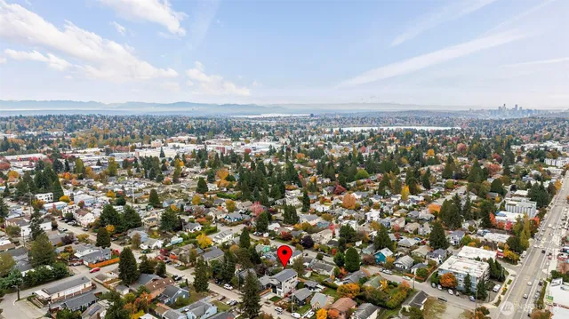 $1,498,000 | 329 North 103rd Street, Seattle, WA 98133
