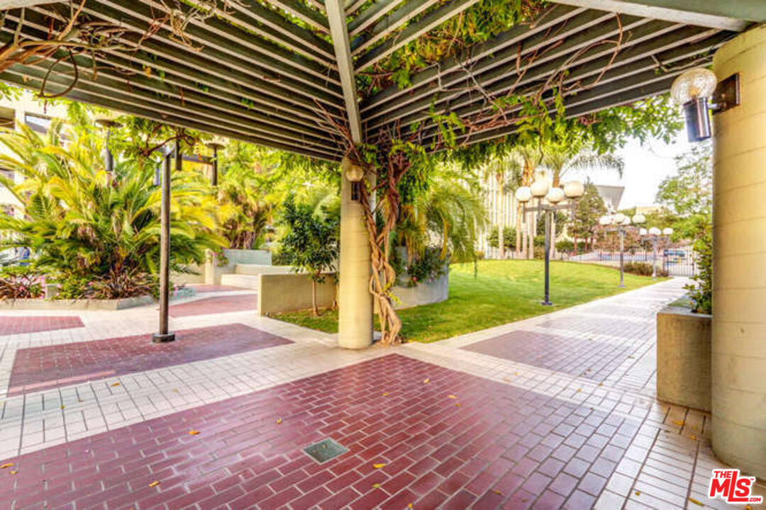 880 West 1st Street, Unit 604 Los Angeles, CA 90012 - Photo 44 of 60