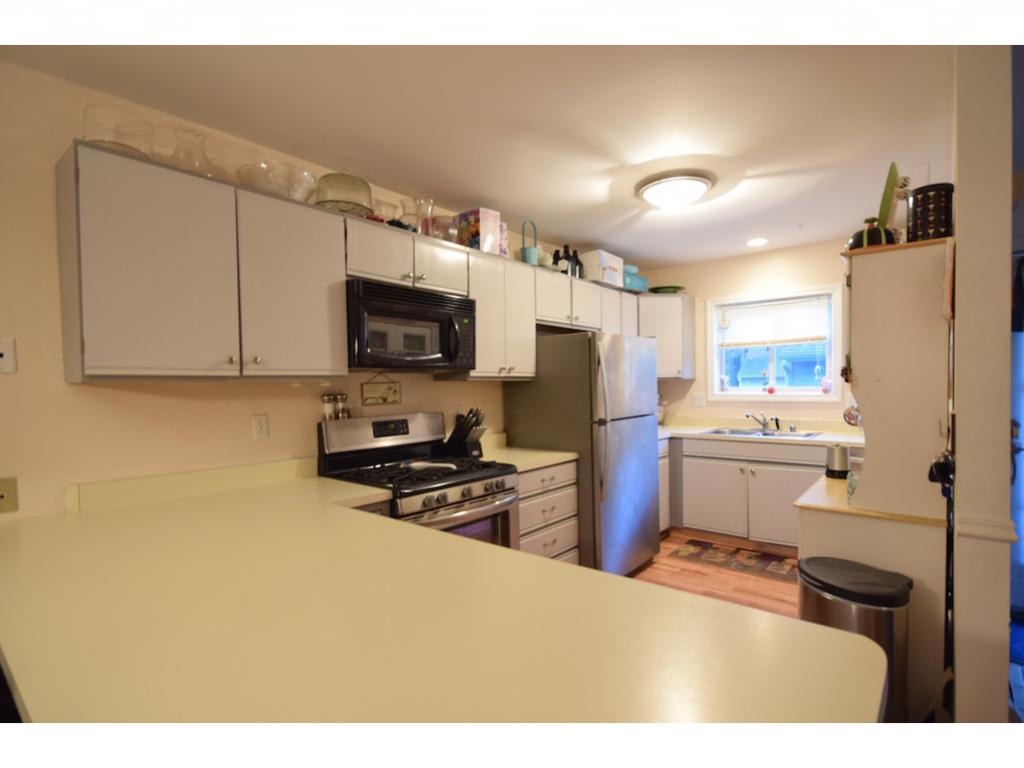 216 Locust Hill Road, Unit 216 Shelburne, VT 05482 - Photo 2 of 15 Gallery Image 2