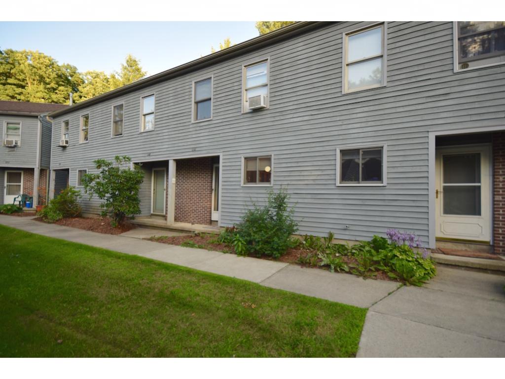216 Locust Hill Road, Unit 216 Shelburne, VT 05482 - Photo 14 of 15 Gallery Image 14