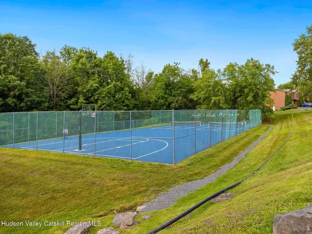 a view of a tennis court