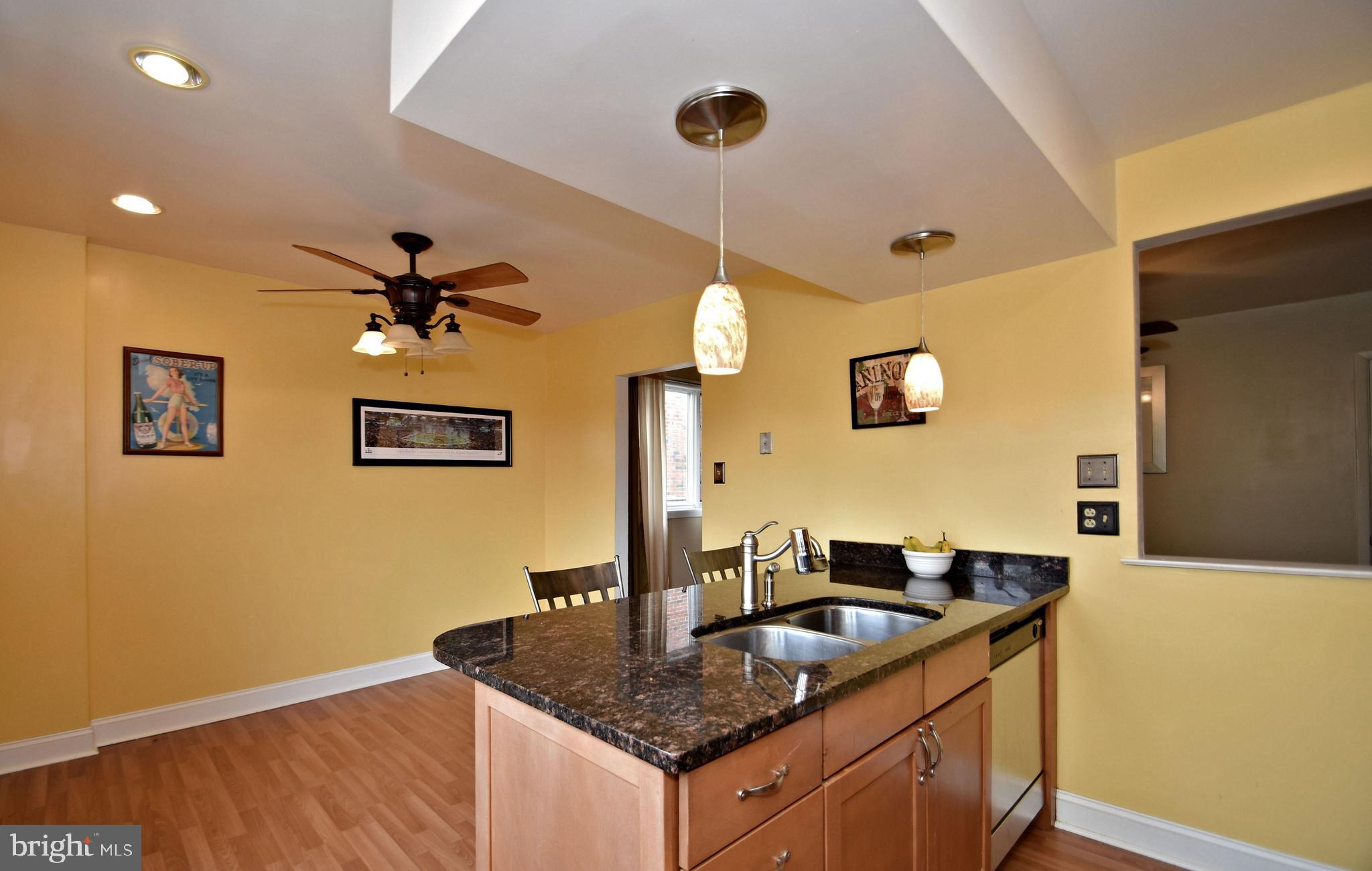 7431 Hill Road Philadelphia, PA 19128 - Photo 14 of 31 Eat-in Kitchen