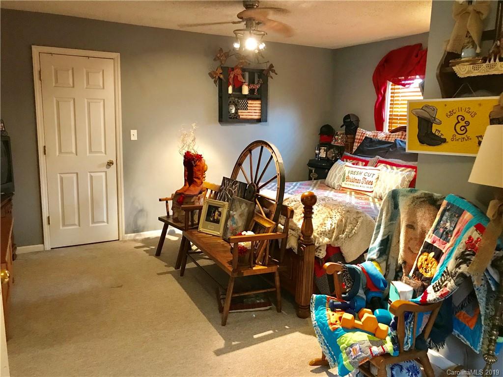 340 Chesterfield Road Mooresboro, NC 28114 - Photo 10 of 15 Gallery Image 10