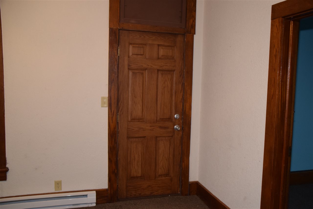 1911 County Road 71 Butler, IN 46721 - Photo 23 of 33