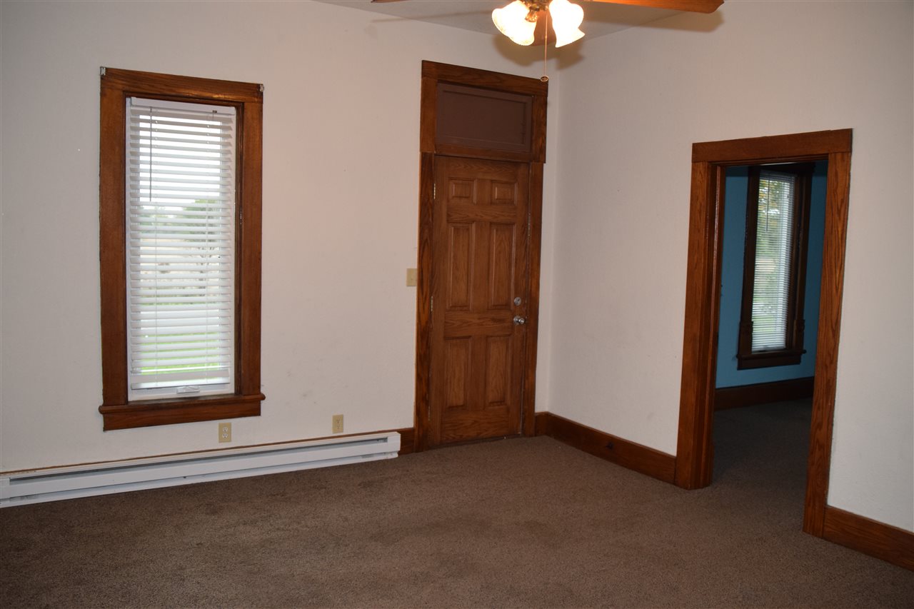1911 County Road 71 Butler, IN 46721 - Photo 28 of 33