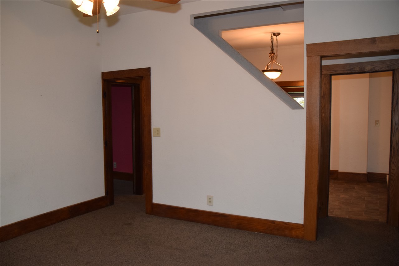 1911 County Road 71 Butler, IN 46721 - Photo 29 of 33
