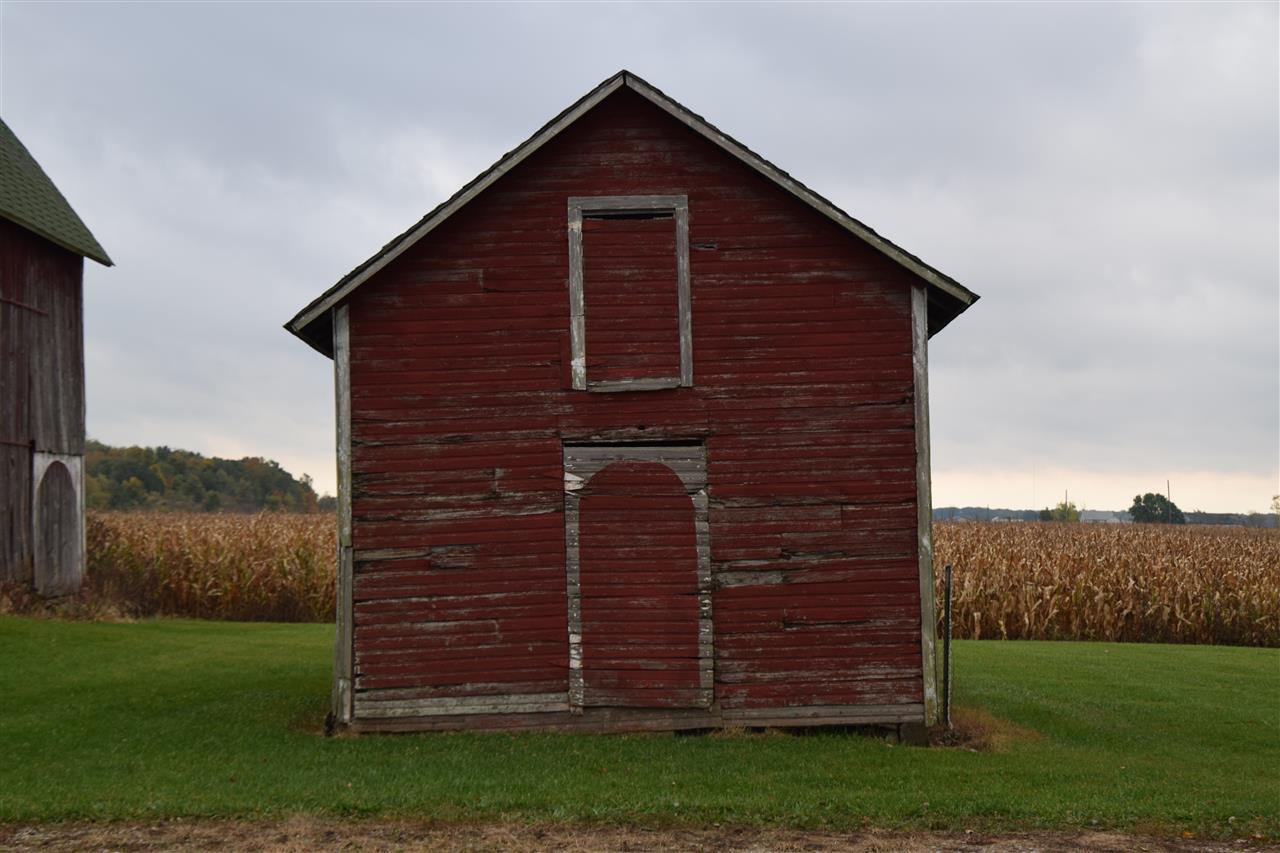 1911 County Road 71 Butler, IN 46721 - Photo 8 of 33