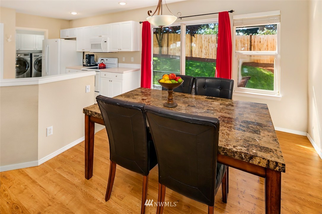 3713 Northeast 5th Street Renton, WA 98056 - Photo 8 of 22