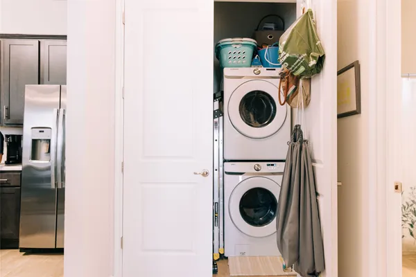 $192,000 | 8601 West Gate Boulevard, Unit 2104, Austin, TX 78745