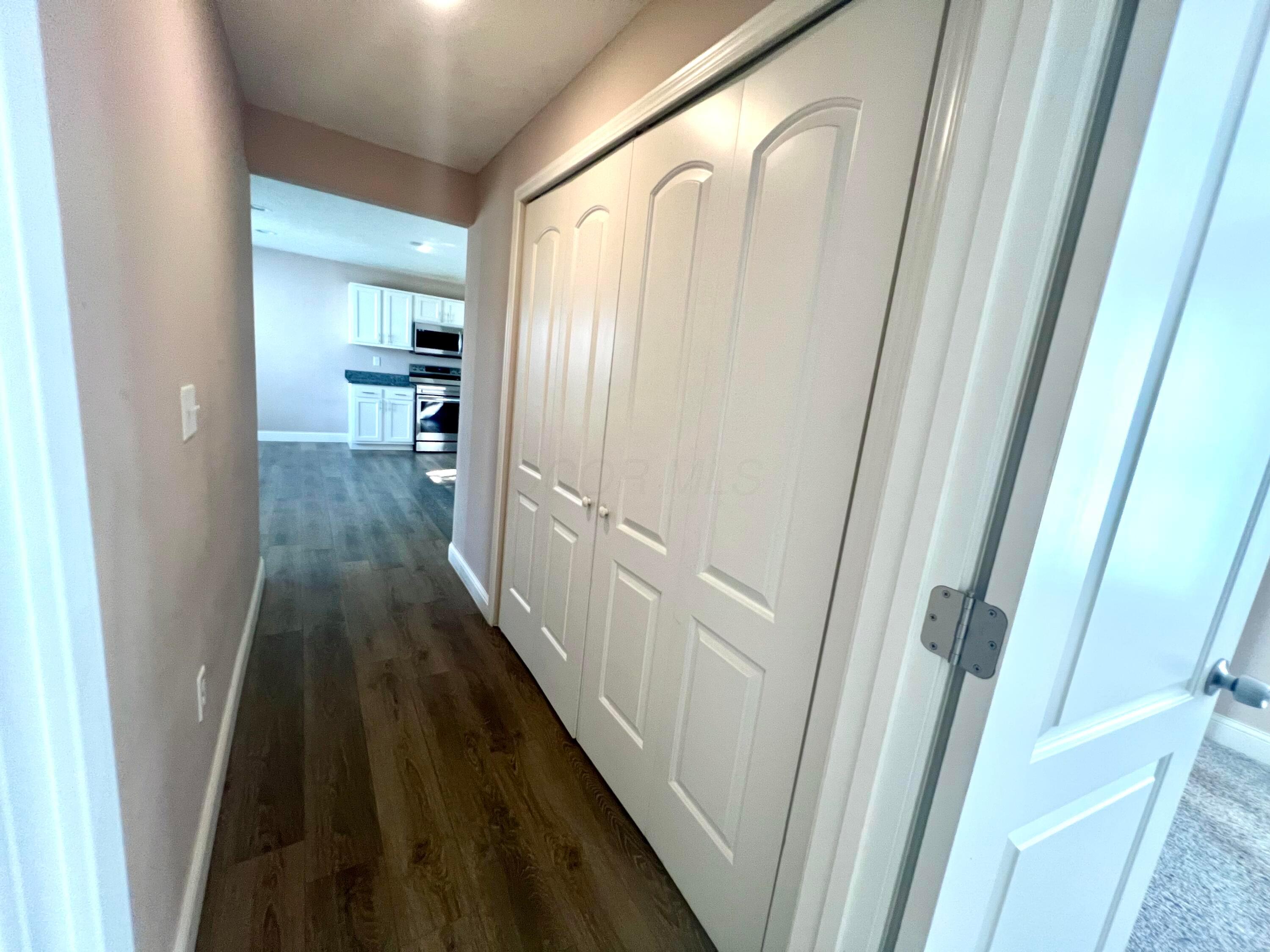 3145 Demorest Road Grove City, OH 43123 - Photo 18 of 21 Laundry