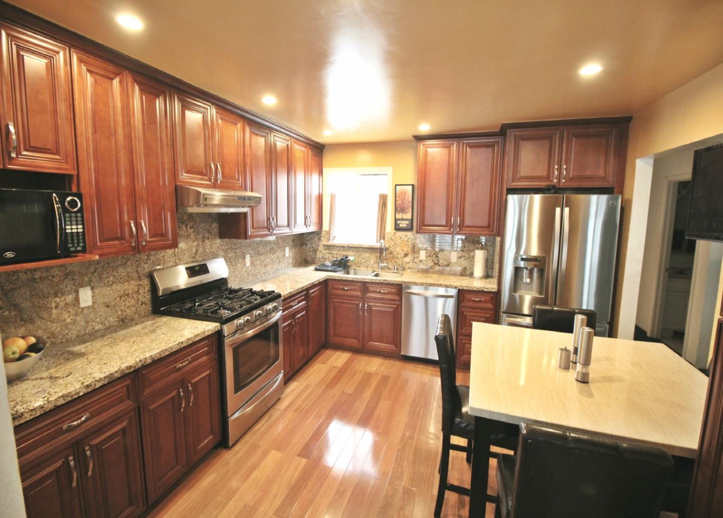 Gallery Image 5
