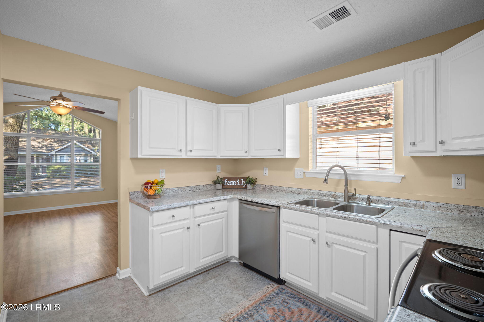 948 Oyster Cove Road Beaufort, SC 29902 - Photo 10 of 45 30-web-or-mls-DSC00575