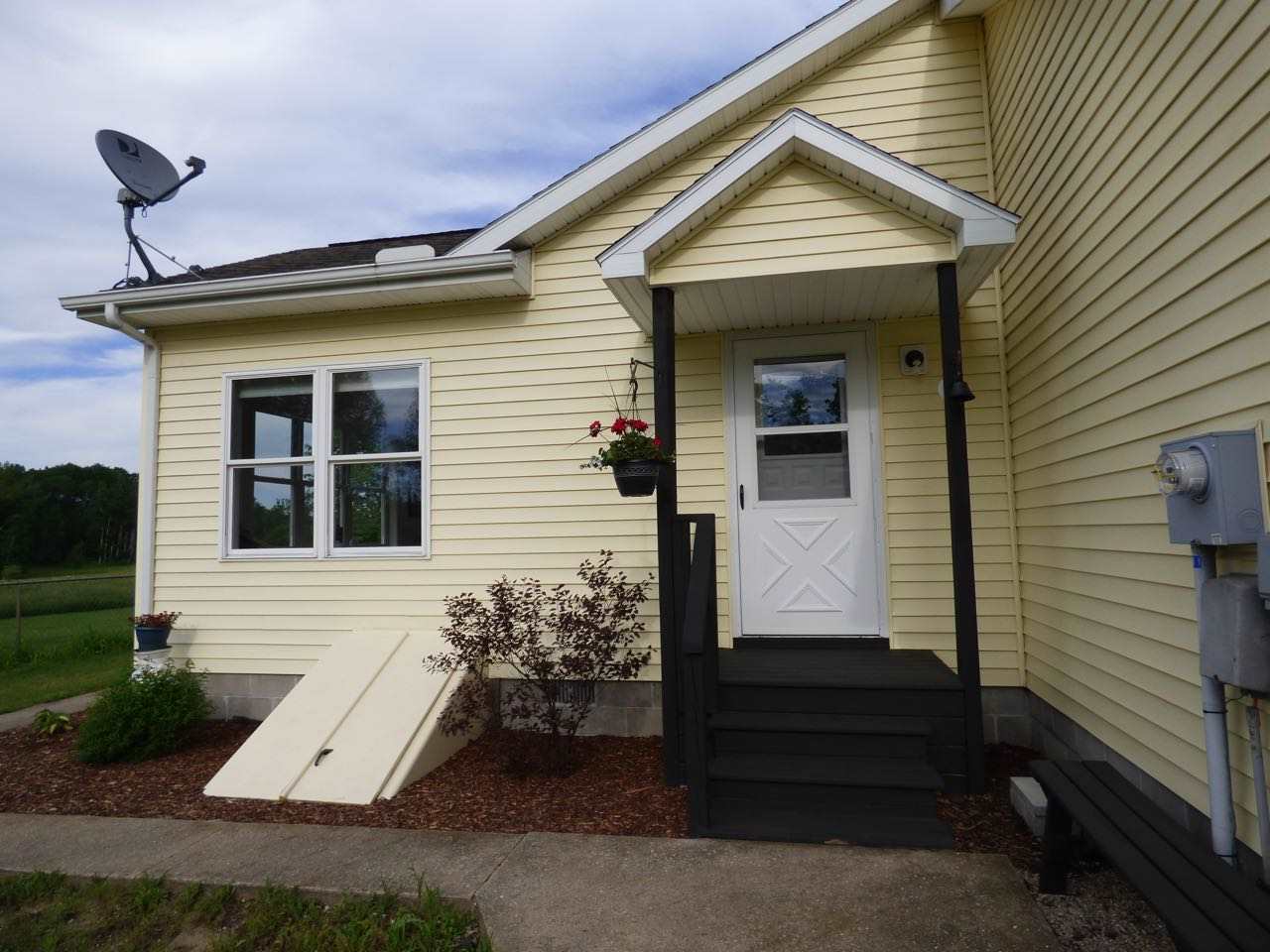 3940 Stover Road Bellaire, MI 49615 - Photo 34 of 53 1818693-33.JPG