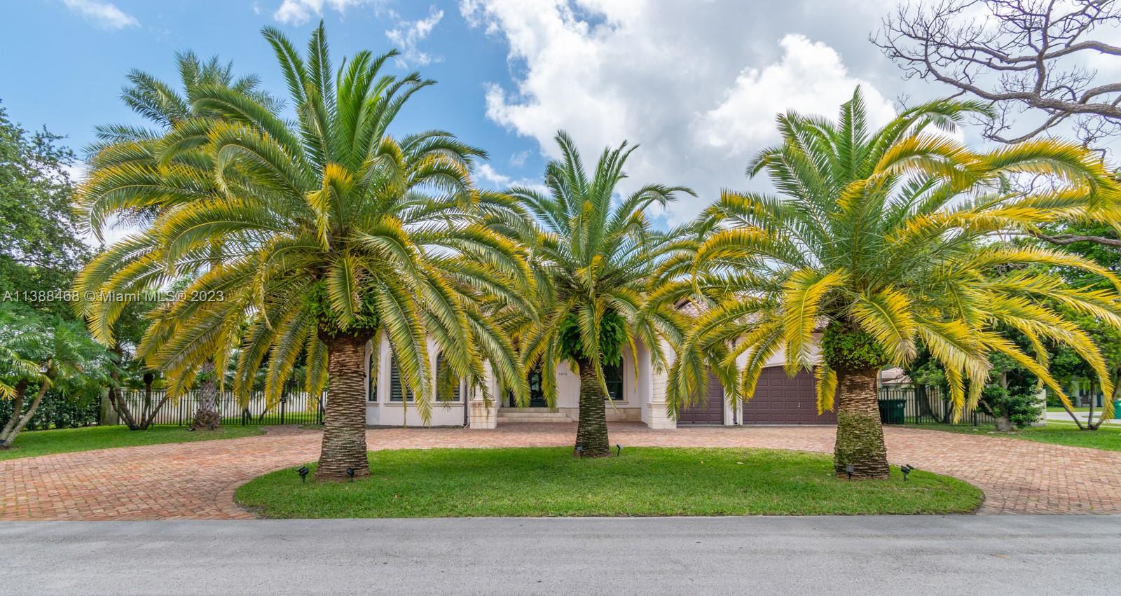 6874 Southwest 57th Terrace Miami, FL 33143 - Photo 2 of 36