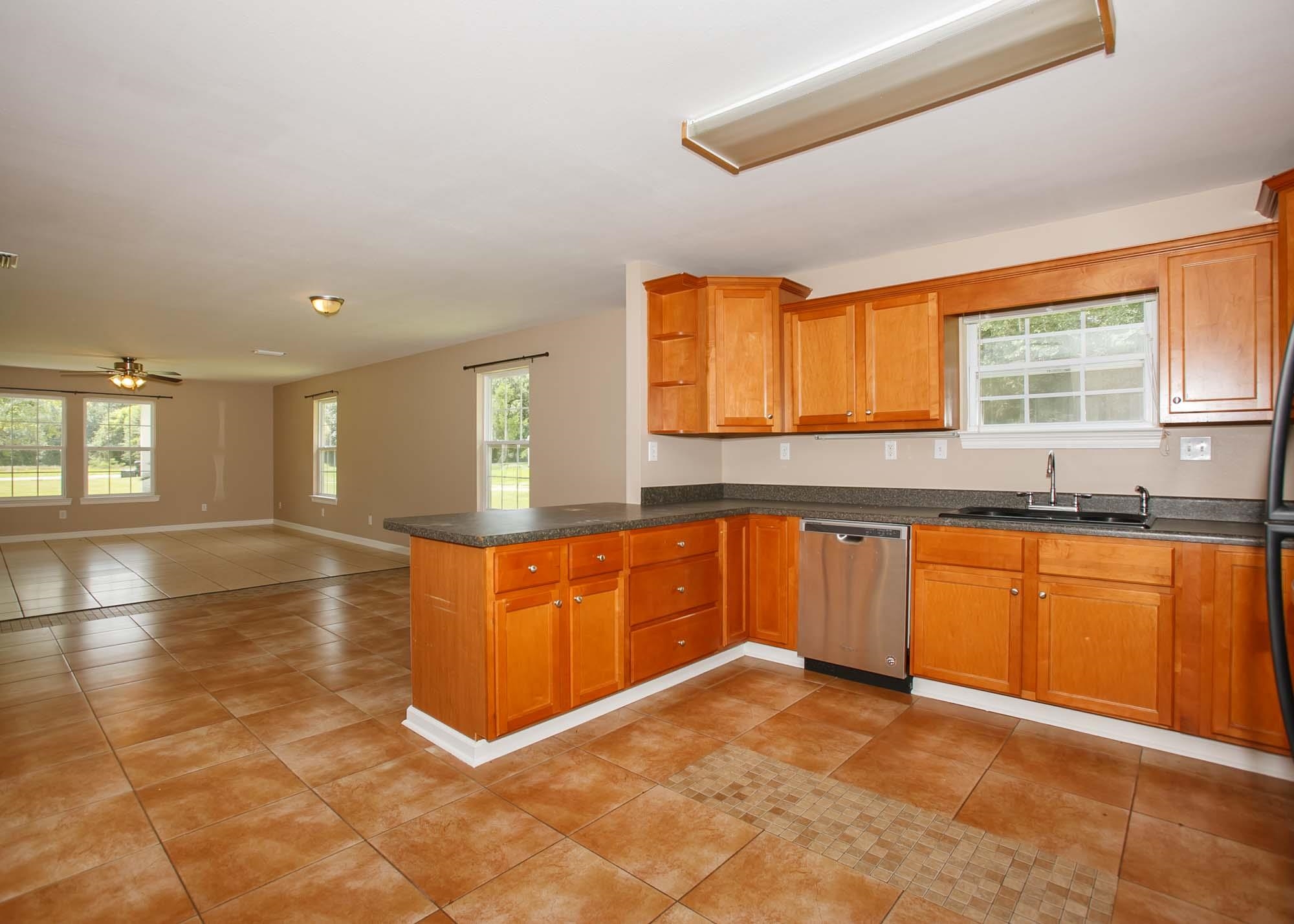 17541 Boomerang Lane Foley, AL 36535 - Photo 11 of 47