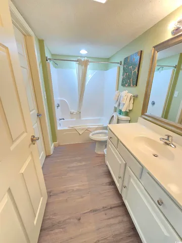 $513,500 | 2007 South Ocean Boulevard, Unit 1607, Myrtle Beach, SC 29577