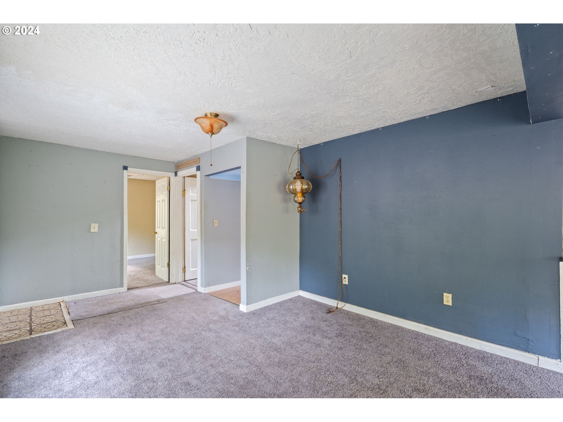 501 Carroll Road Kelso, WA 98626 - Photo 3 of 37 Gallery Image 3