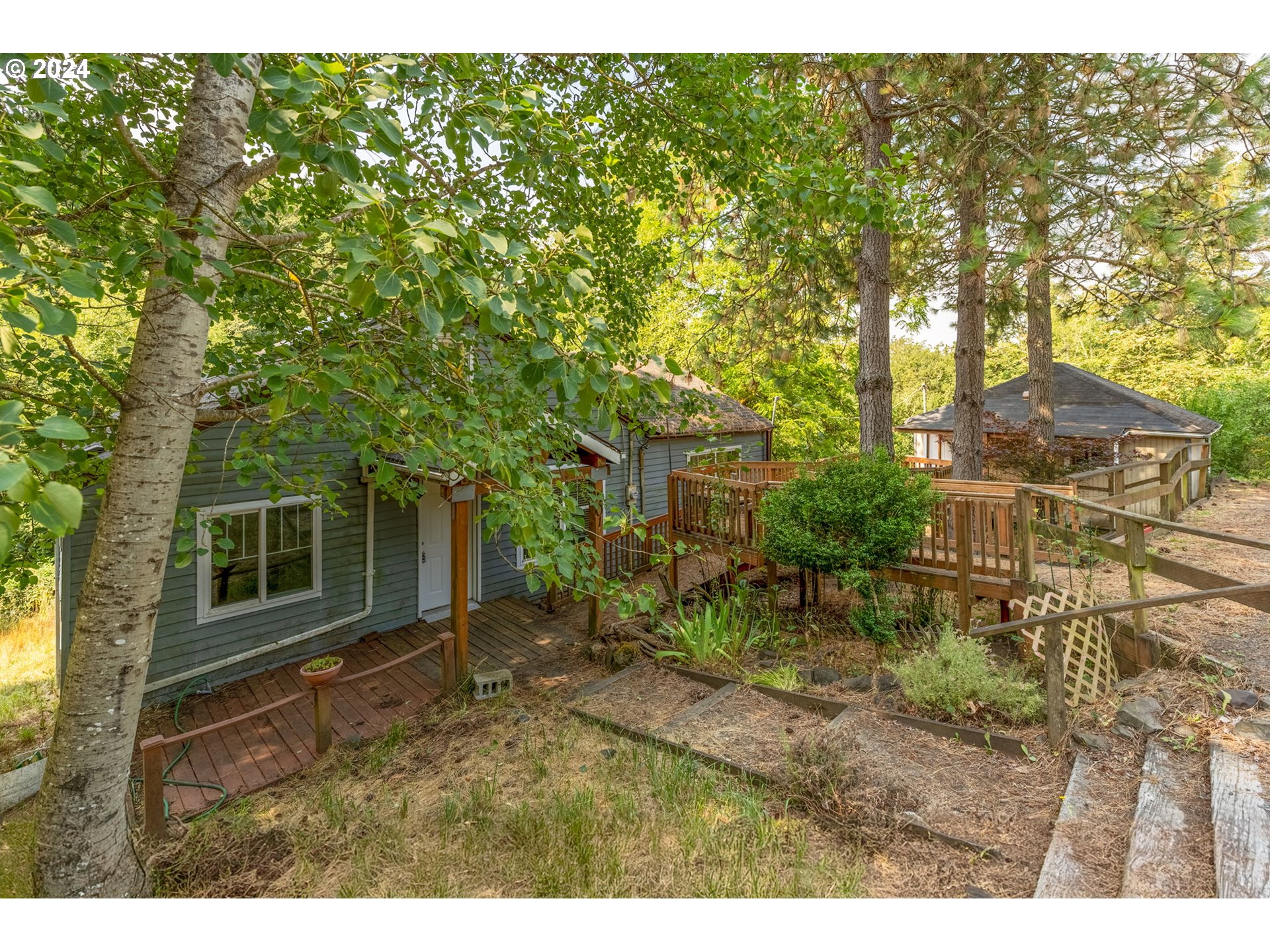501 Carroll Road Kelso, WA 98626 - Photo 32 of 37 Gallery Image 32