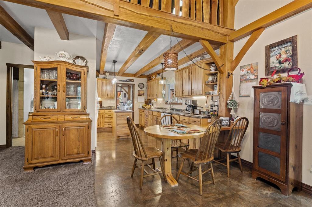 312 County Road 2100 Detroit, TX 75436 - Photo 8 of 39 a dining room with furniture and window