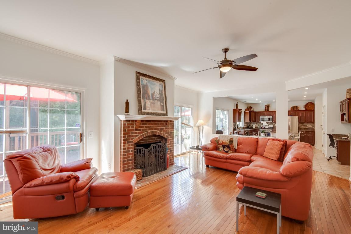 3212 Riva Ridge Court Bowie, MD 20721 - Photo 11 of 30 Family Room