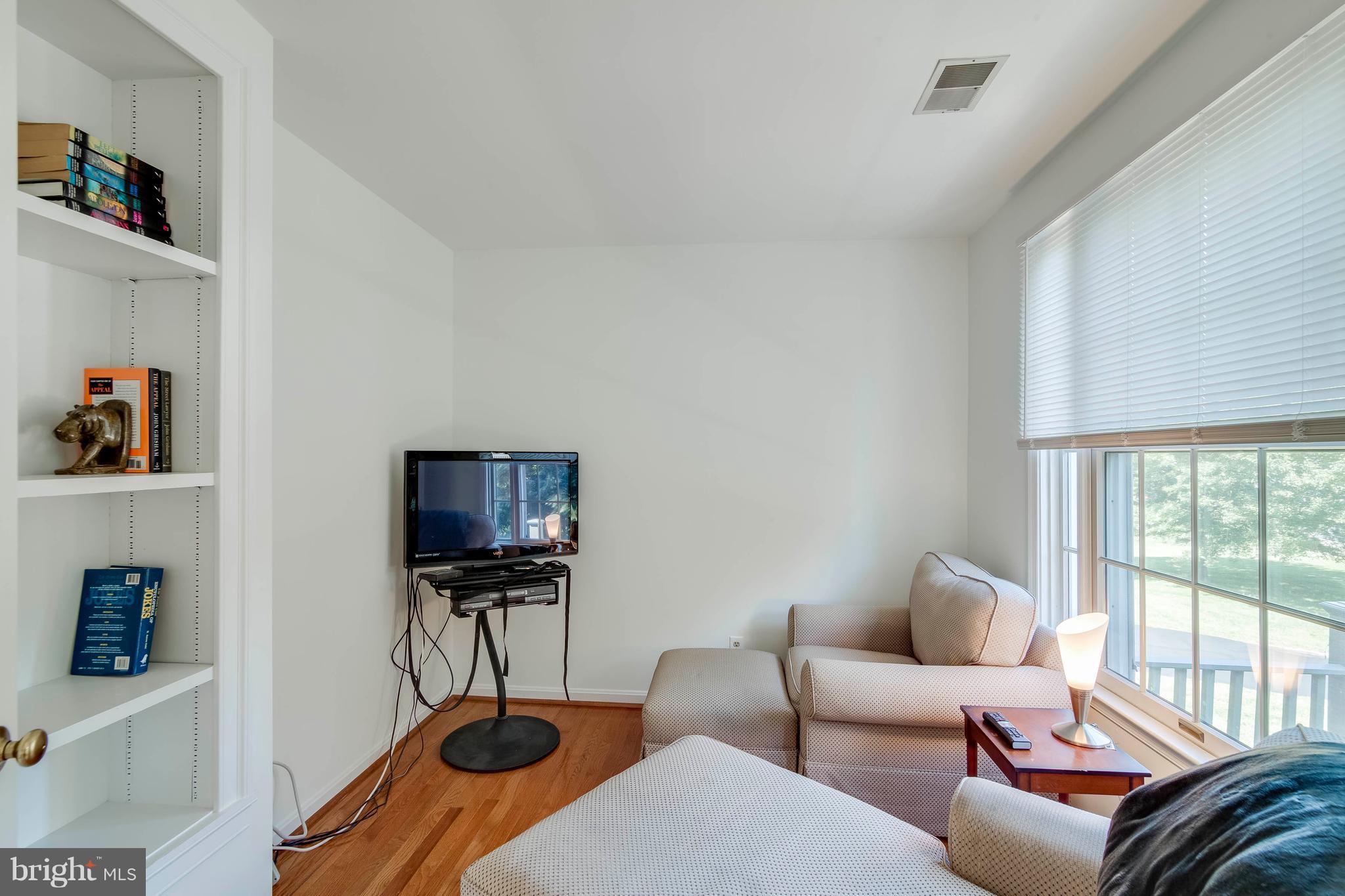 3212 Riva Ridge Court Bowie, MD 20721 - Photo 13 of 30 Master Bedroom Sitting Room