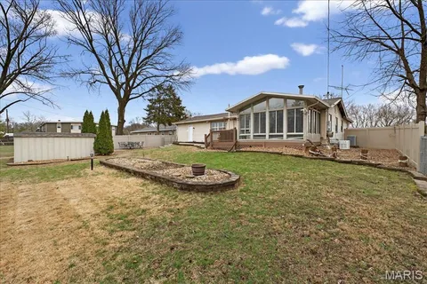 $320,000 | 139 Cole Boulevard, St. Charles, MO 63301